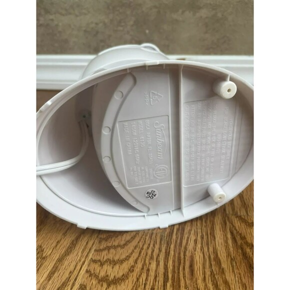 Sunbeam Hot Shot Hot Water Dispenser White Model 6170 16‎ Oz Tested Working USED - Picture 2 of 9